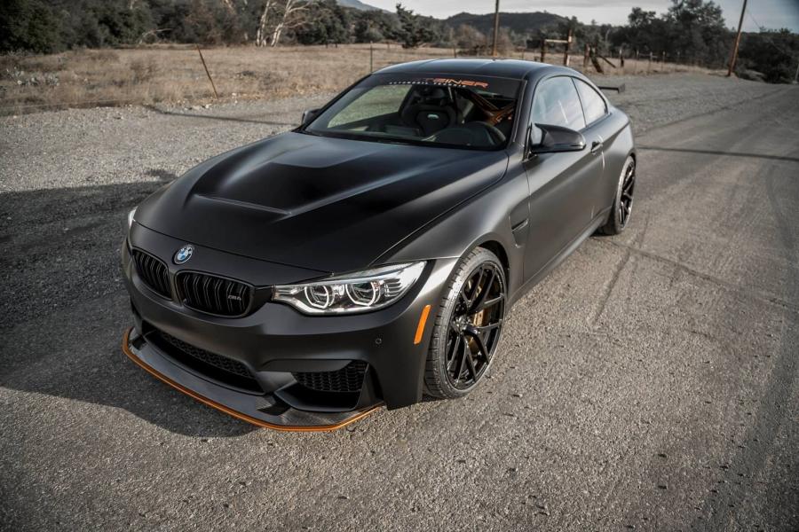  BMW M4 GTS on Vorsteiner Wheels (VSE-101) 2016 года  (фото 2 из 8)